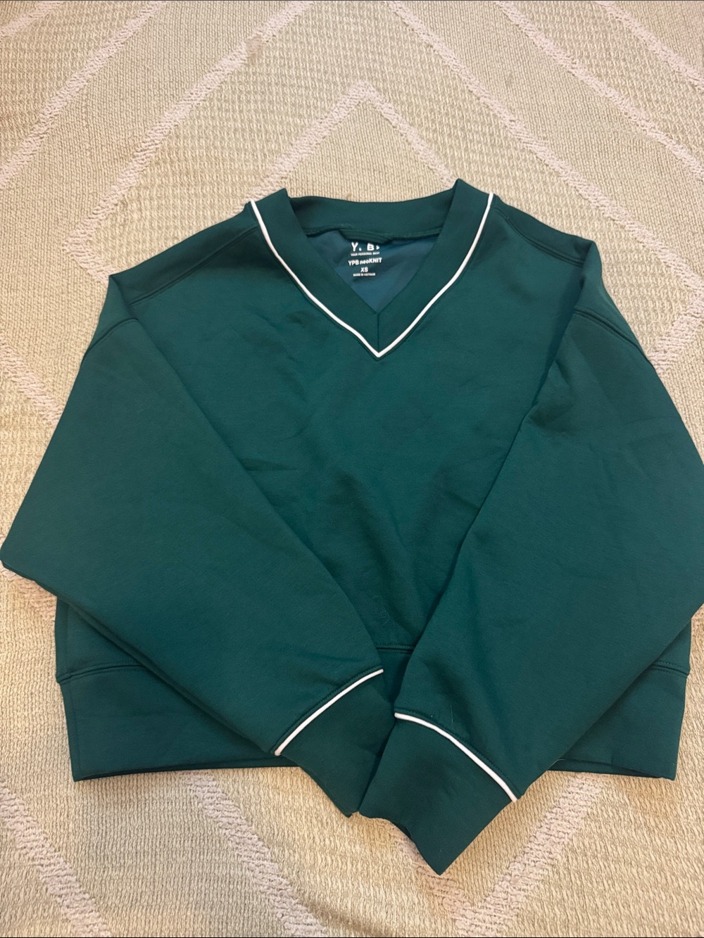 Abercrombie YPB neoKNIT Cropped Forest Green V-Neck Athletic Sweatshirt XS